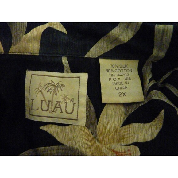 LUAU 70% Silk Hawaiian Shirt-Blue Floral Design-Pocket-sz 2X - Picture 3 of 3
